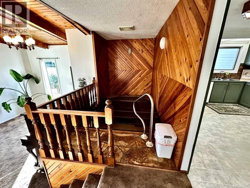460 16 Street — photo 13 of 40