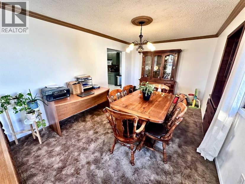 460 16 Street — photo 18 of 40