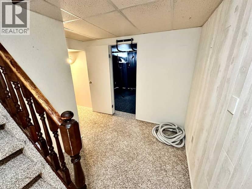 460 16 Street — photo 33 of 40