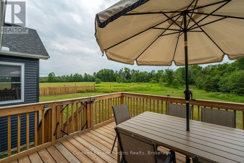 548 Tiffen Road — photo 33 of 40