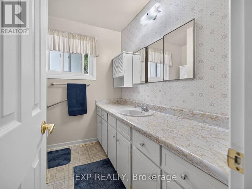4543 Montrose Road — photo 18 of 38