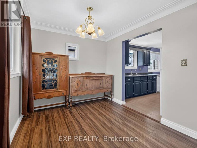 4543 Montrose Road, Niagara Falls, photo 8