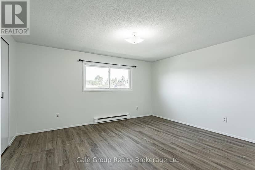 4 - 370 Springbank Avenue — photo 16 of 26