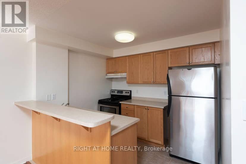 308 - 75 Shipway Avenue, Clarington, photo 5