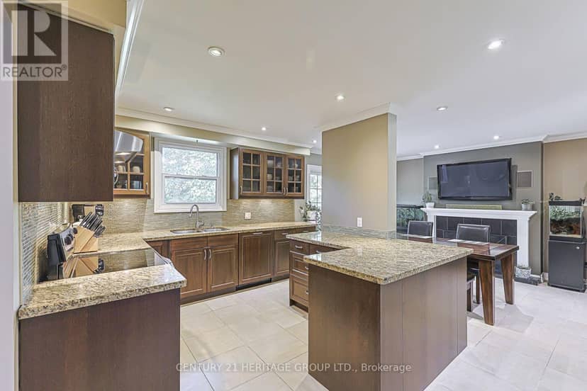 66 Howlett Avenue — photo 13 of 40