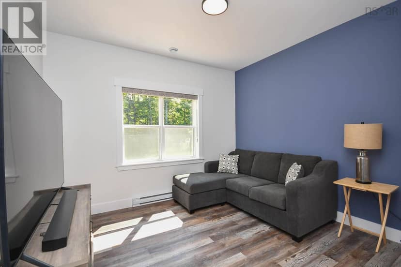 44 Fairway Avenue — photo 25 of 40