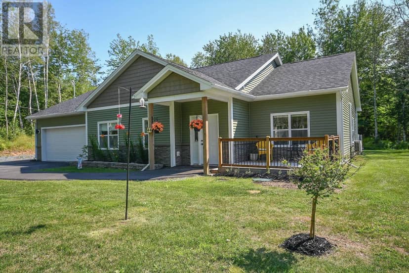 44 Fairway Avenue, Shubenacadie East, photo 2