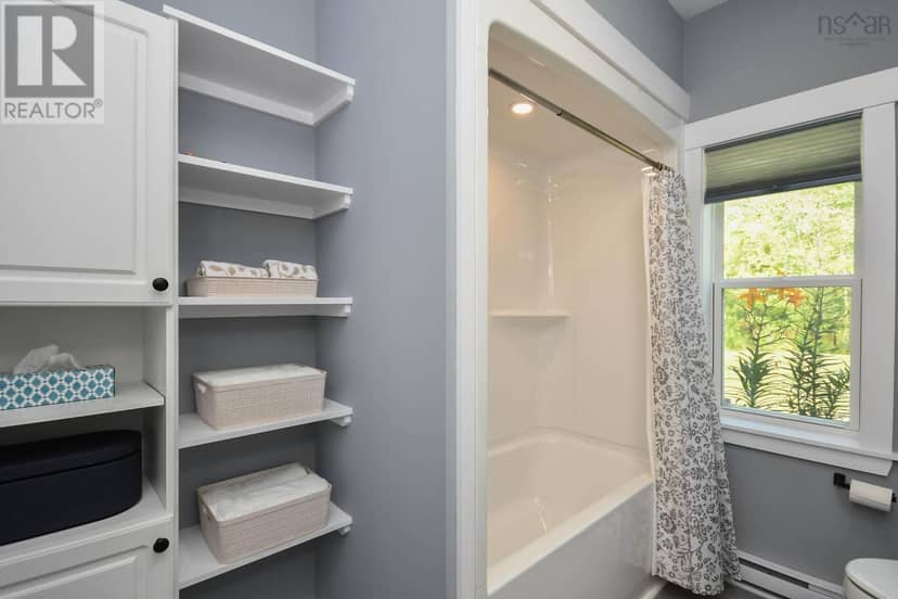 44 Fairway Avenue — photo 19 of 40