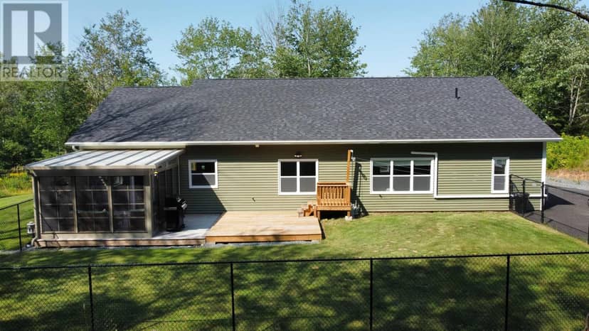 44 Fairway Avenue — photo 38 of 40