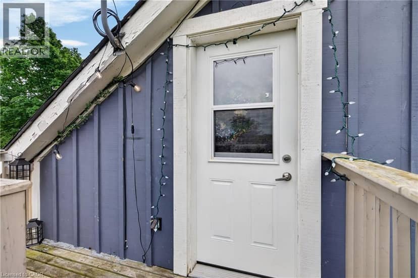 258 LYNDEN Road — photo 37 of 40