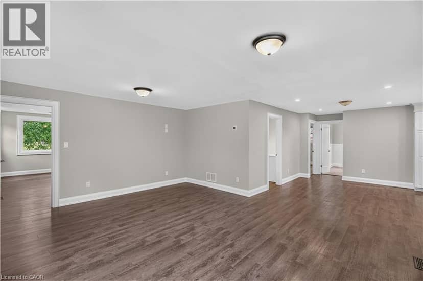 258 LYNDEN Road — photo 7 of 40