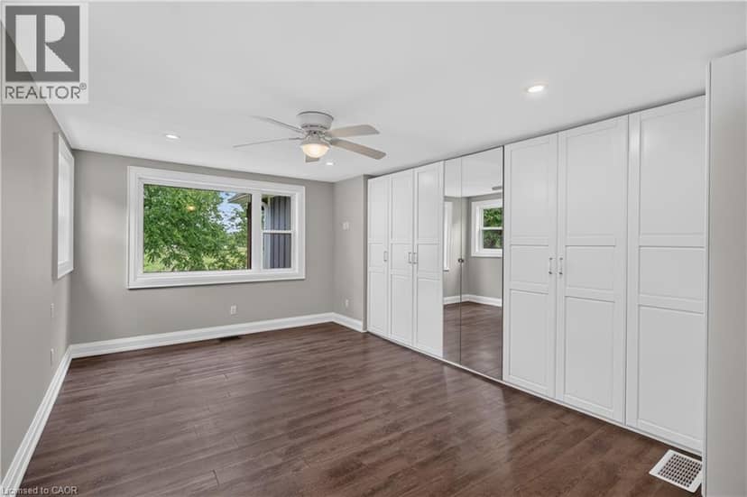 258 LYNDEN Road — photo 15 of 40