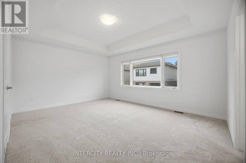 23 Weylie Street — photo 27 of 40