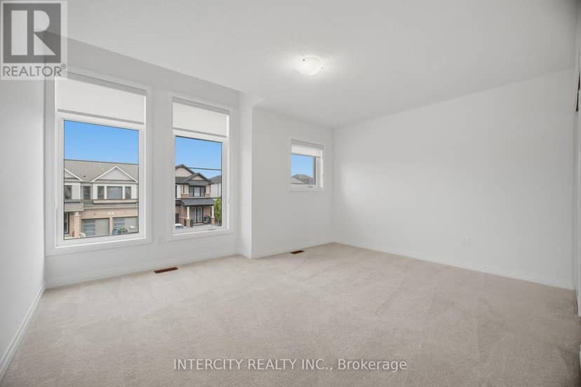 23 Weylie Street — photo 36 of 40