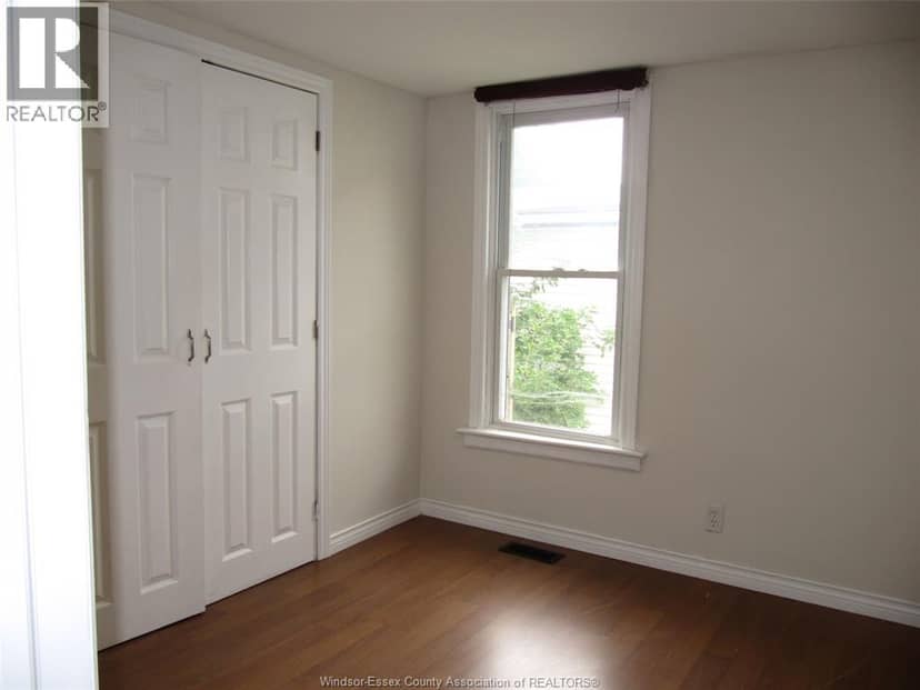 240 George STREET — photo 9 of 21