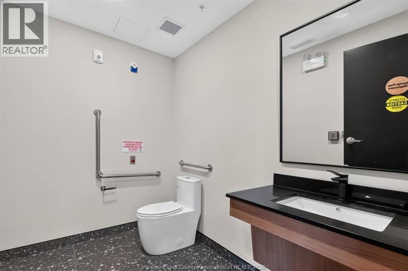 4400 Laurier PARKWAY Unit# 267 — photo 36 of 40