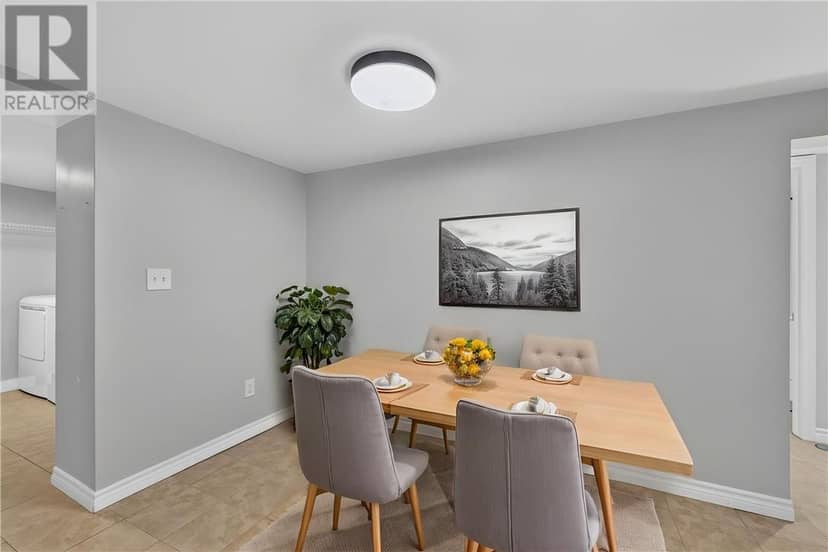 48 Gutcher Avenue — photo 23 of 35