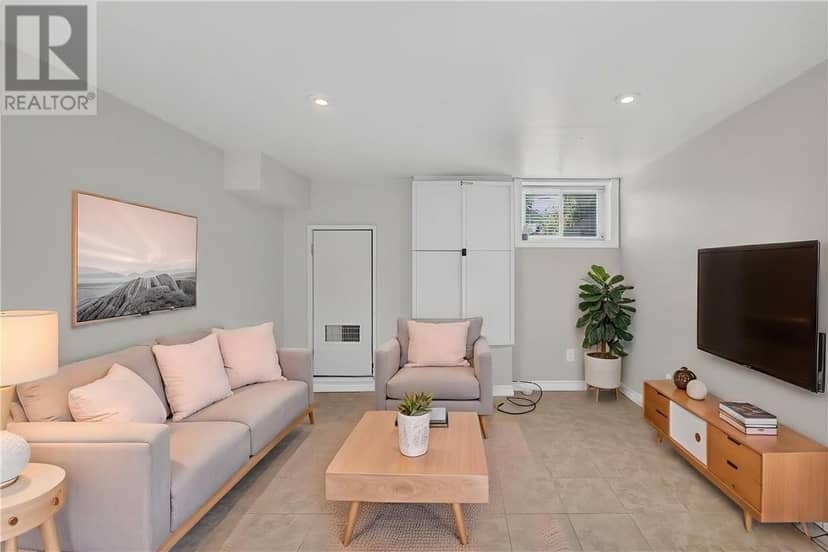 48 Gutcher Avenue — photo 27 of 35