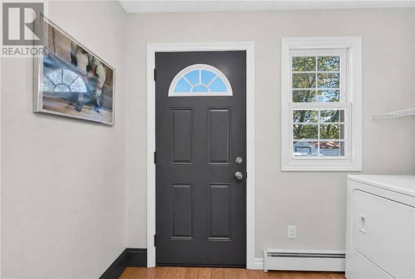 48 Gutcher Avenue — photo 6 of 35