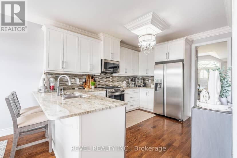 49 Victoria Street E, Innisfil, photo 7