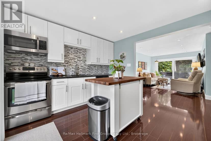 10 Lincoln Street — photo 12 of 33