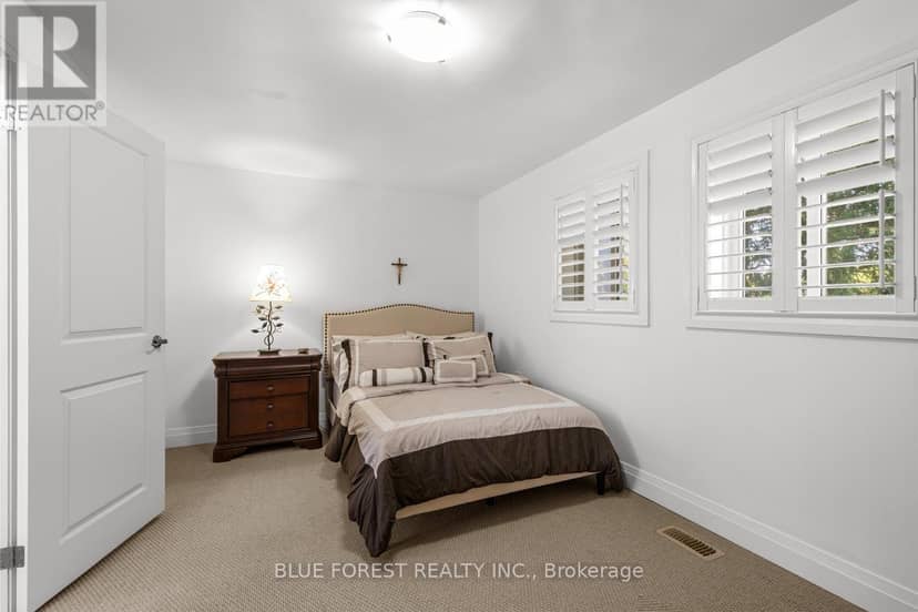 535 Gordon Avenue — photo 19 of 40