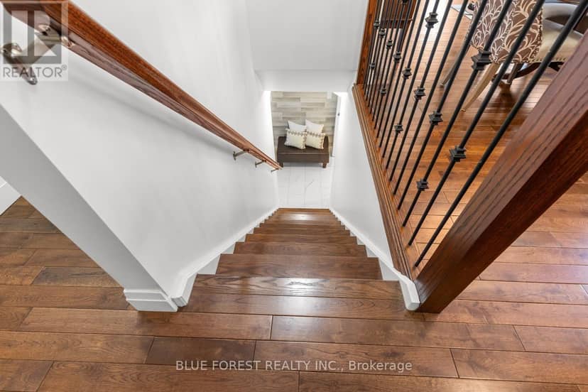 535 Gordon Avenue — photo 20 of 40