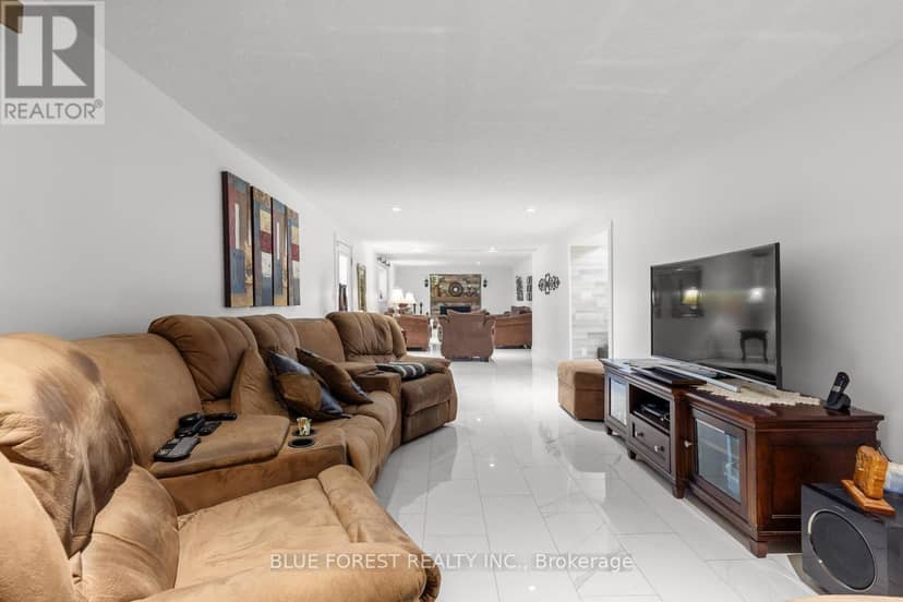 535 Gordon Avenue — photo 31 of 40