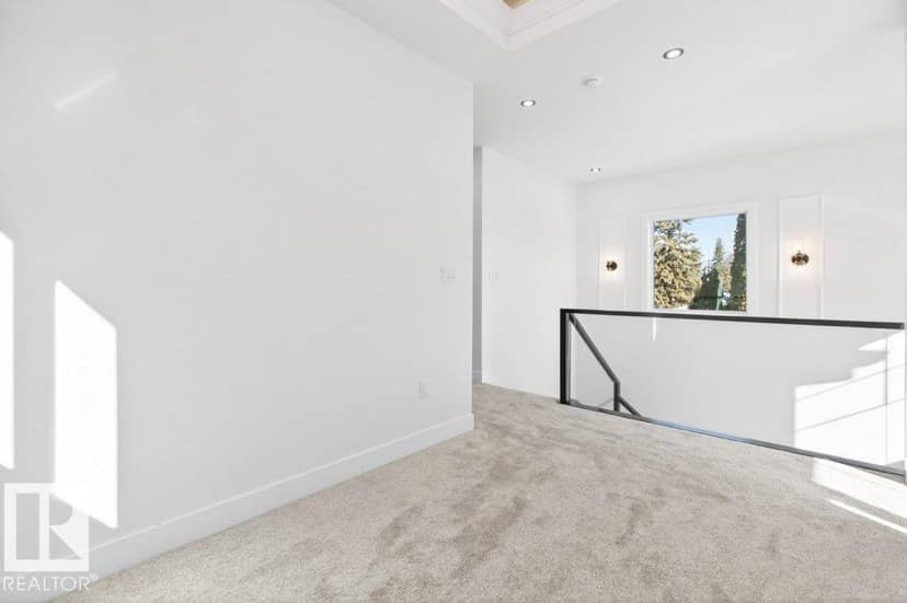 8506 148 ST NW — photo 32 of 40