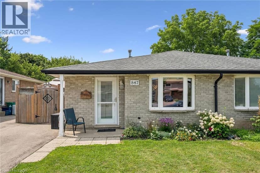 847 DOON VILLAGE Road — photo 3 of 37