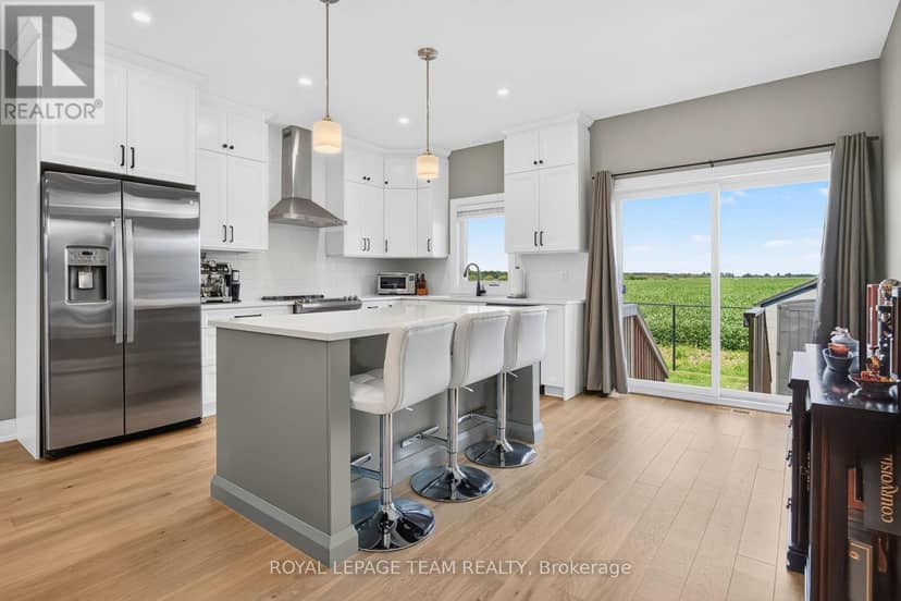 816 Namur Street — photo 16 of 39