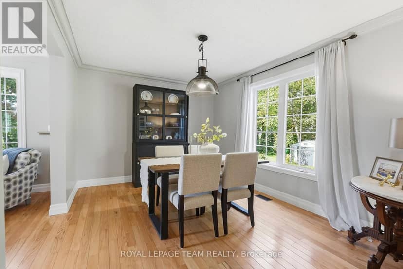 10493 St John Street — photo 16 of 40