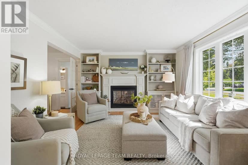 10493 St John Street, North Dundas, photo 6
