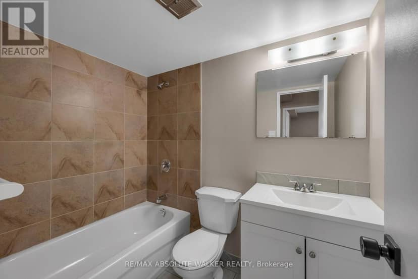1709 - 665 Bathgate Drive — photo 16 of 26