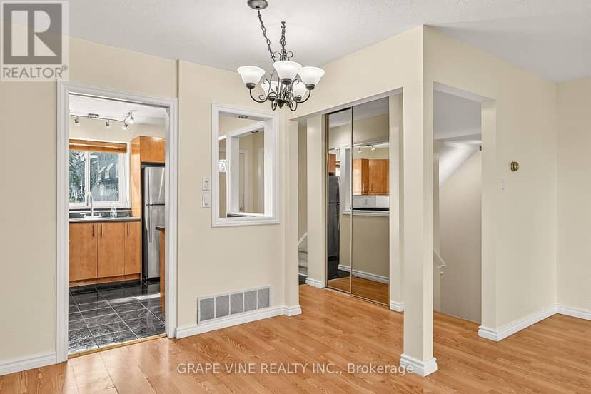 183 Pickford Drive — photo 19 of 34