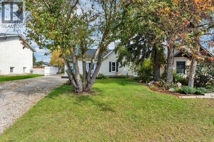 4618 51 Avenue, Rimbey, photo 3