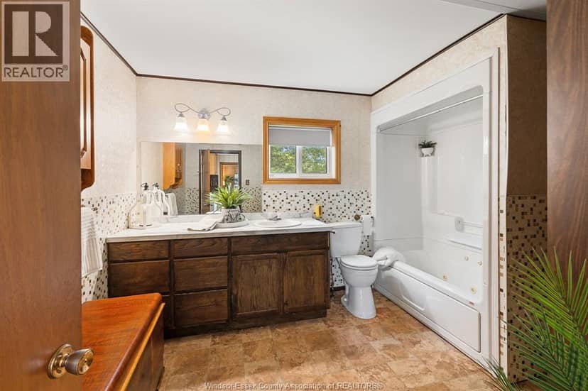 20725 Morris ROAD — photo 15 of 40