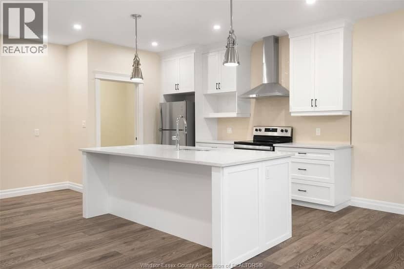 53 Belleview — photo 11 of 40