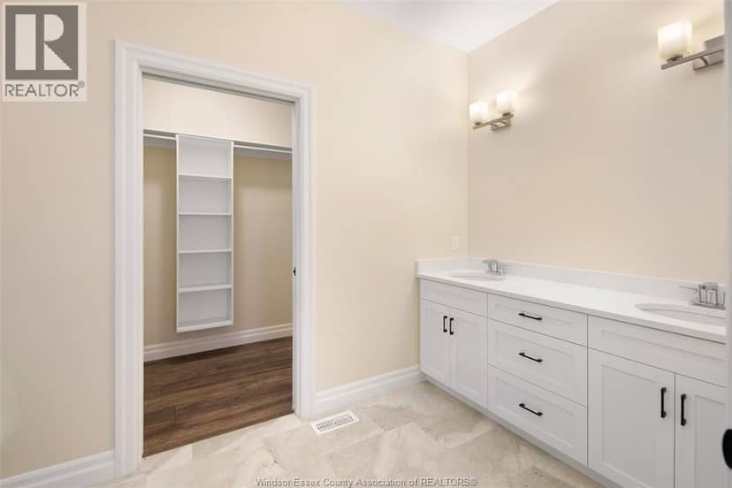 53 Belleview — photo 19 of 40