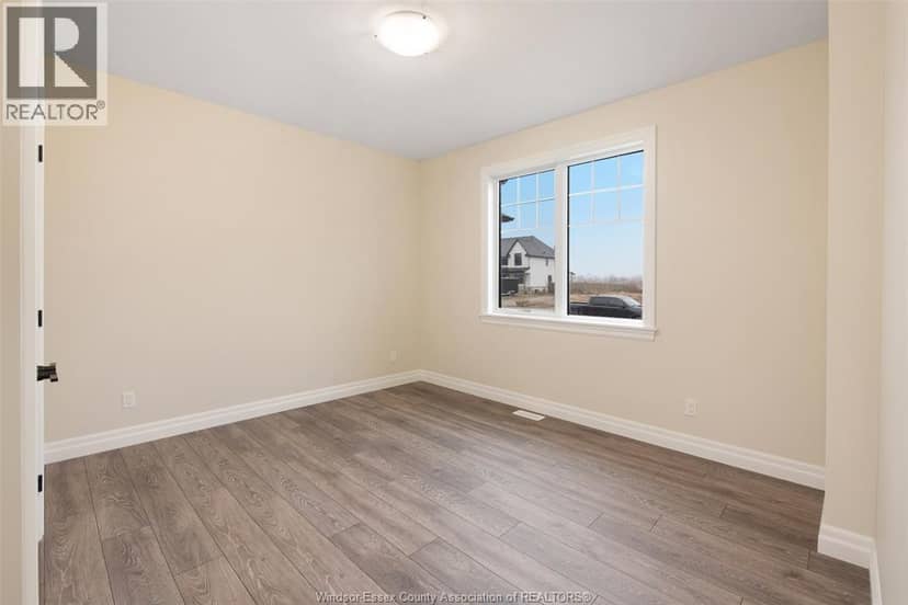 53 Belleview — photo 23 of 40