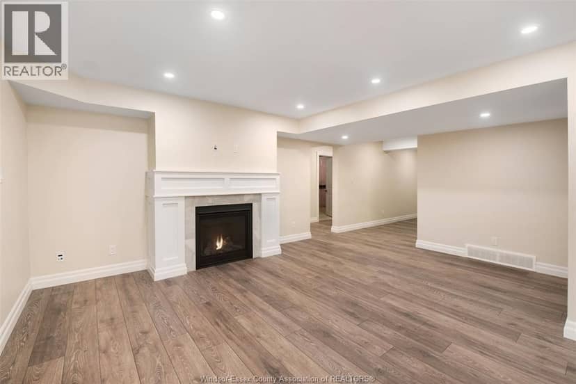 53 Belleview — photo 33 of 40