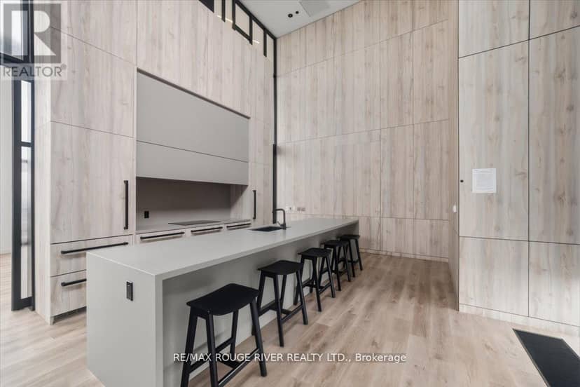 3808 - 55 Charles Street E — photo 27 of 37