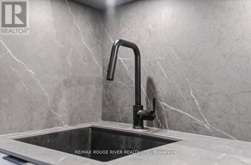 3808 - 55 Charles Street E — photo 9 of 37