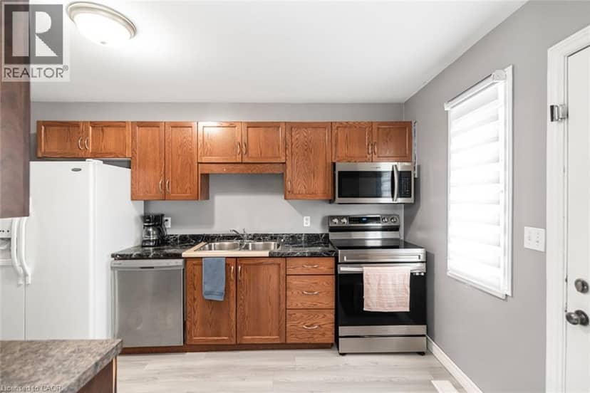 42 SATURN Road — photo 15 of 40