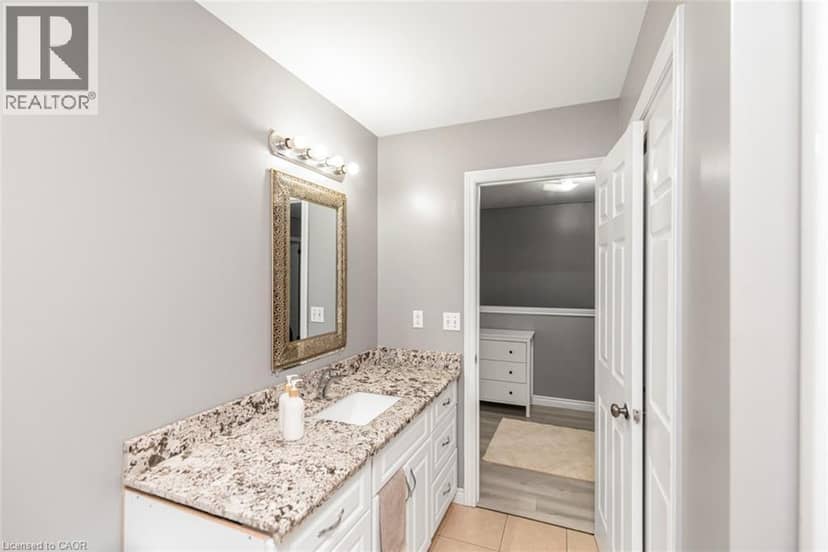42 SATURN Road — photo 28 of 40