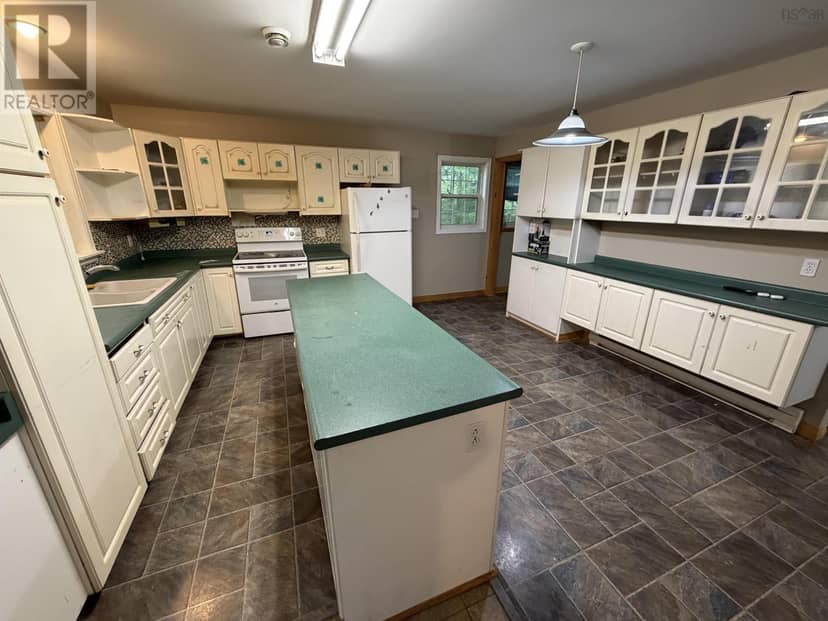 71 Audrey Drive — photo 14 of 39