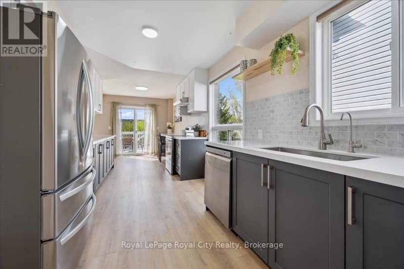 47 McCurdy Road — photo 16 of 40
