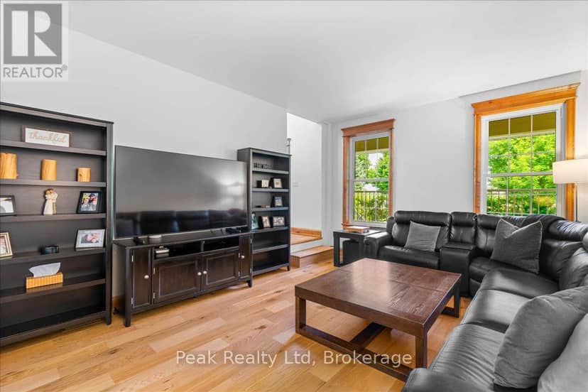 218 Wilson Avenue — photo 18 of 40