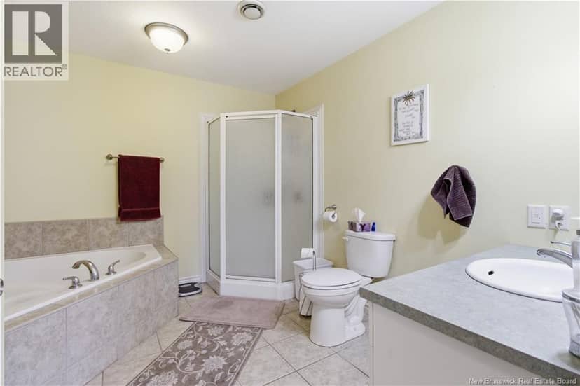 185 Reynolds Street Unit# 14 — photo 22 of 27