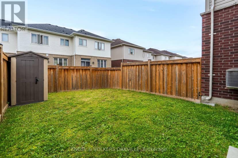 44 Clifford Crescent — photo 33 of 37